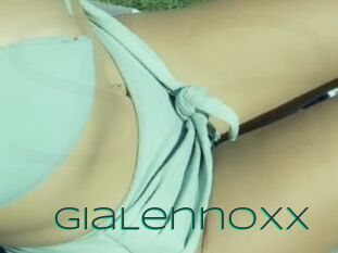 GiaLennoxx