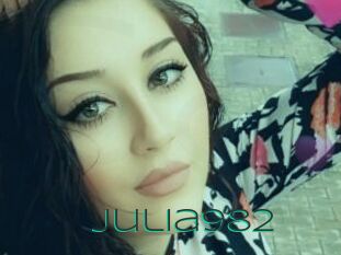 Julia982