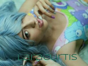 LaraCurtis