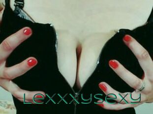 LexxxySexy