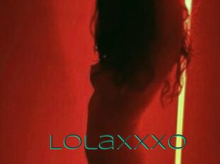 LolaXXXo