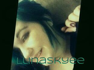 Lunaskyee