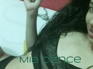 Mia_Dance