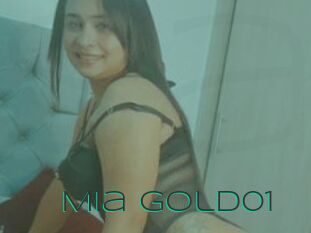 Mia_Gold01