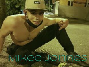 Mikee_Jonnes