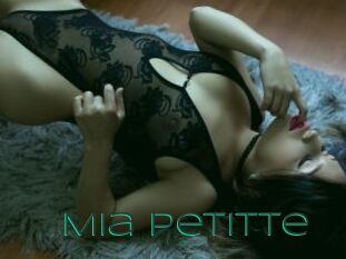 Mia_petitte