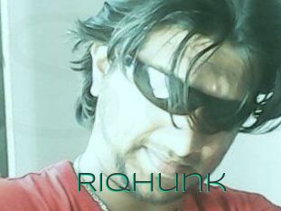 RIQhunk