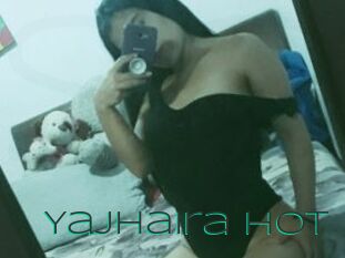 Yajhaira_Hot